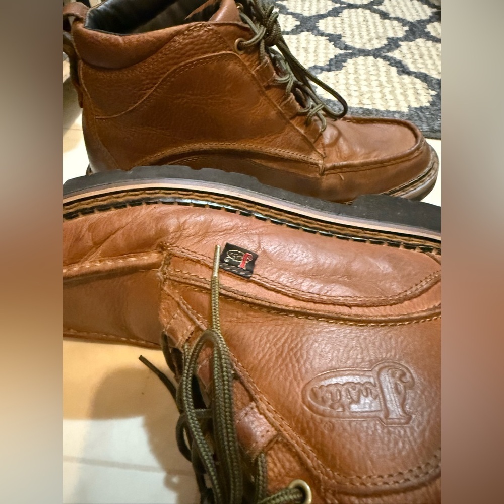 Justin Men’s Brown Pebble Grain Leather Moc Lace Up Ankle
style 988 size 12 M - Picture 12 of 16